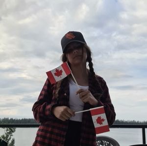 Meet your Posher, Masha